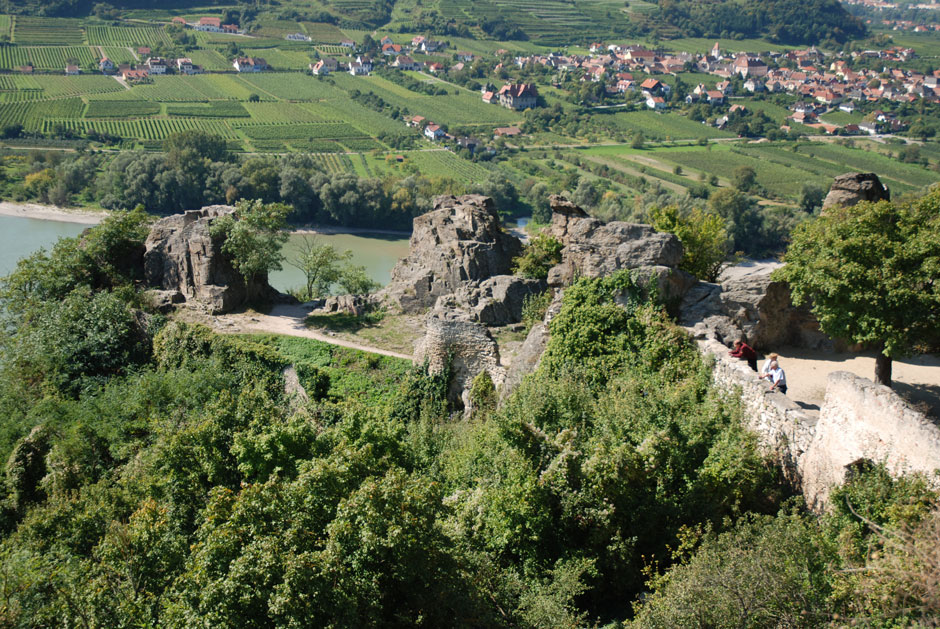 Burgruine Dürnstein vor dem Burghof